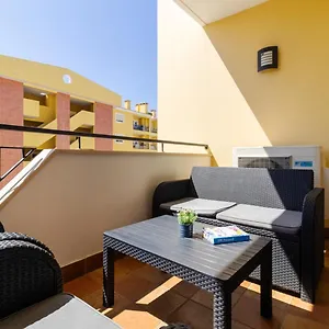George's Quinta Palmeiras, A 2 Bedroom In Luxury Complex, Walking Distance To Town Apartment